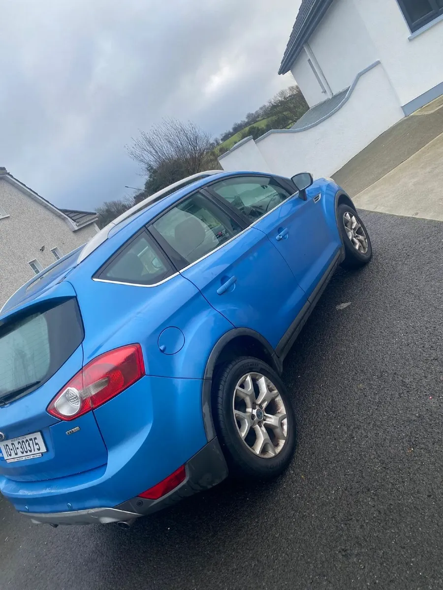 Ford Kuga 2010 - Image 3