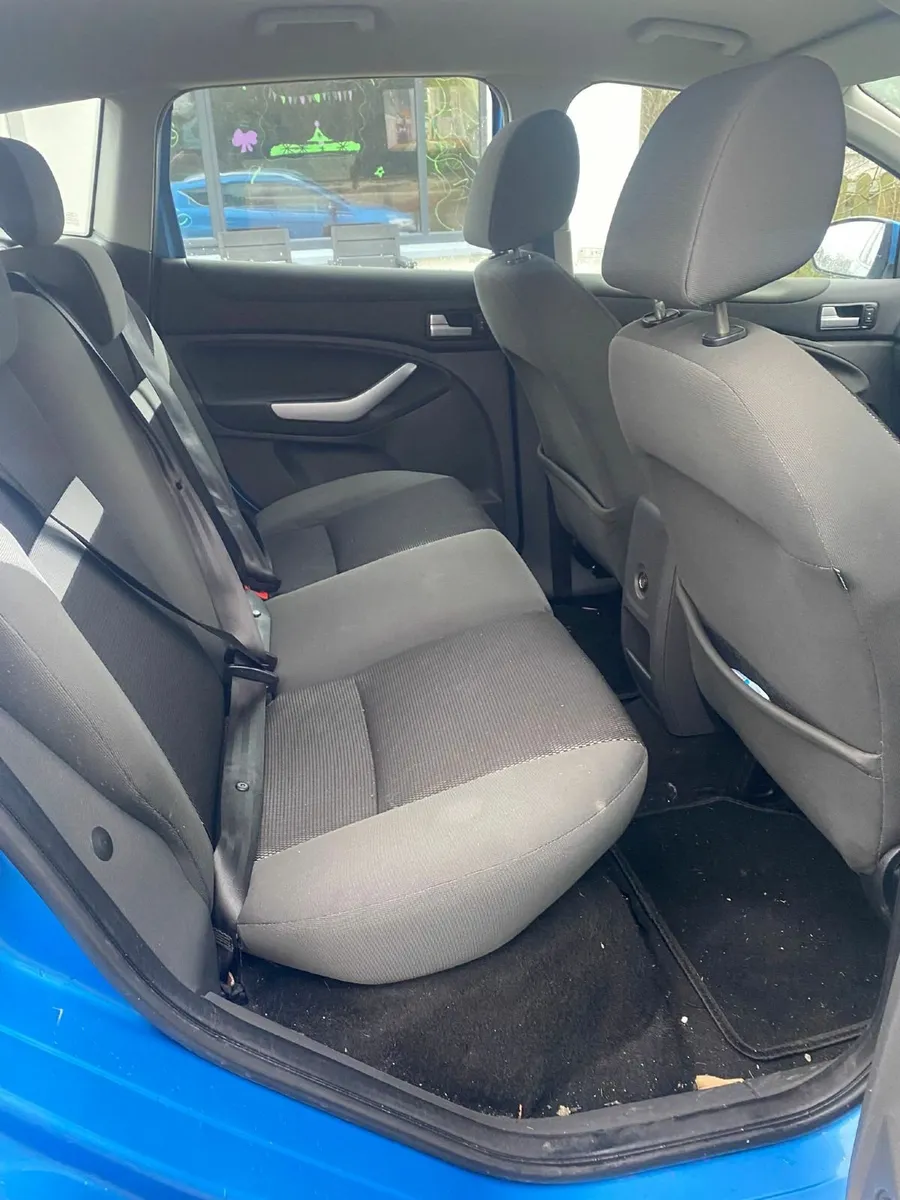 Ford Kuga 2010 - Image 4