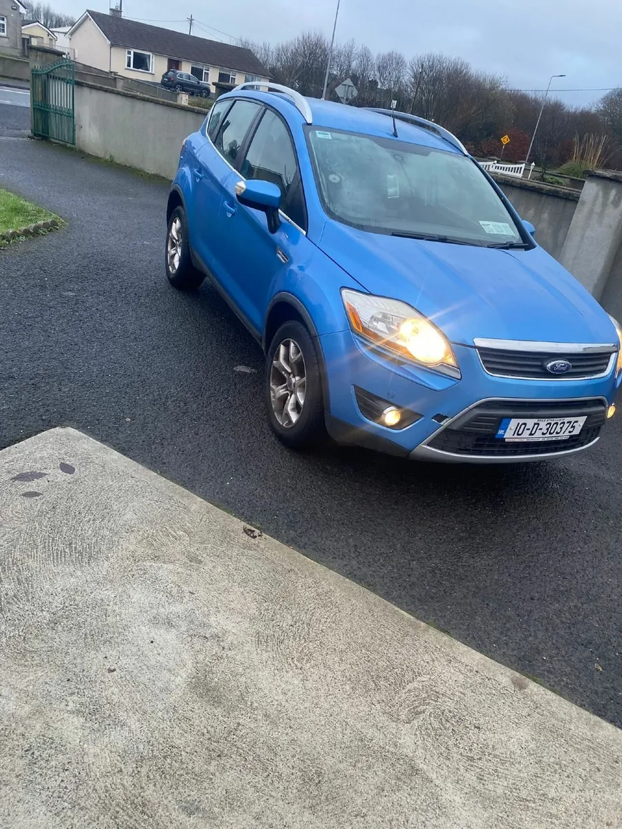 Ford Kuga 2010 - Image 1