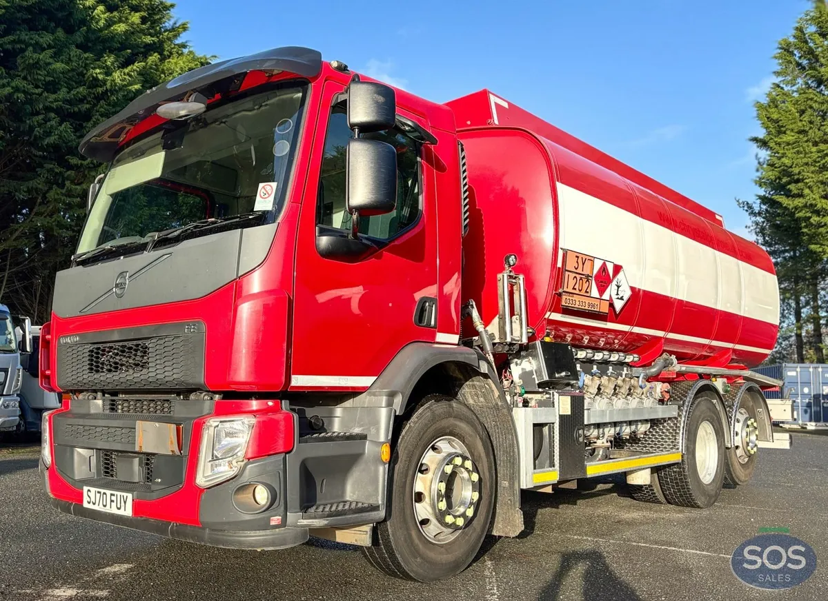 2020 Volvo FE Rigid Tanker - Image 1