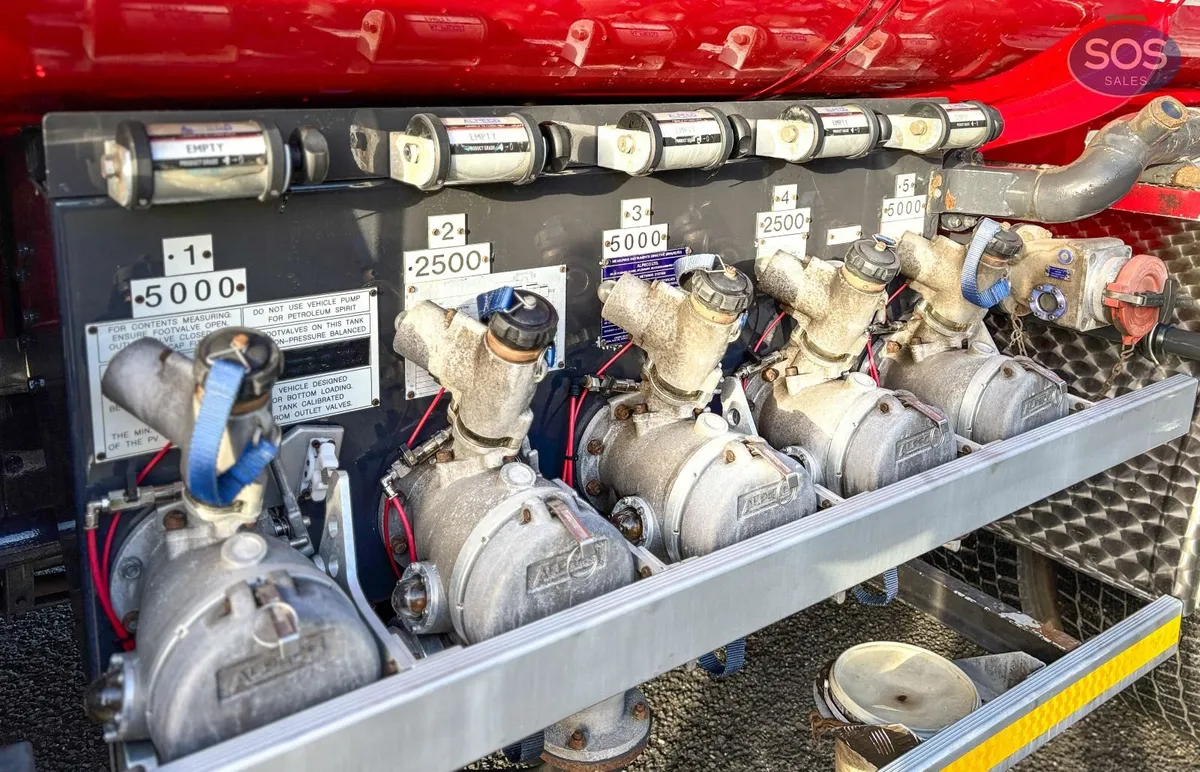 2020 Volvo FE Rigid Tanker - Image 4