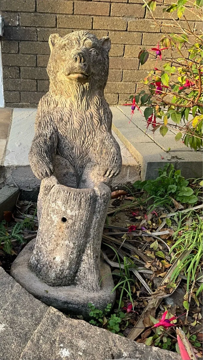 Large Vintage Stone Garden Sculpture - Image 4