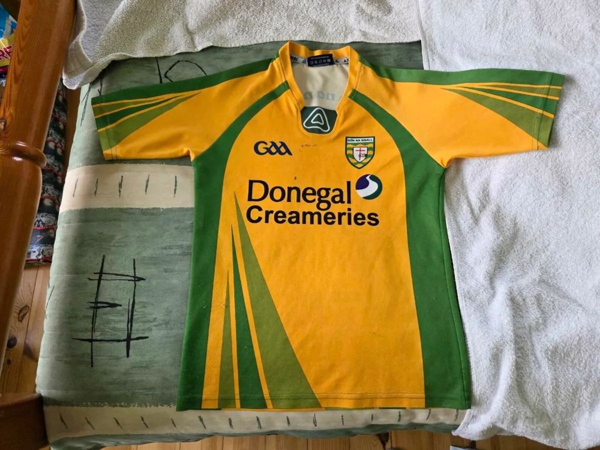 Donegal Gaelic Football Home Jersey 2012 to 2013 - Image 1