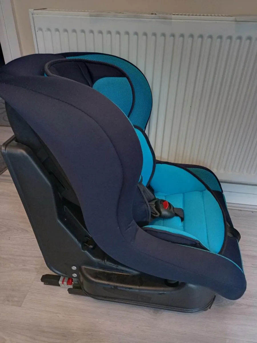 Nania isofix kids car seat. - Image 3