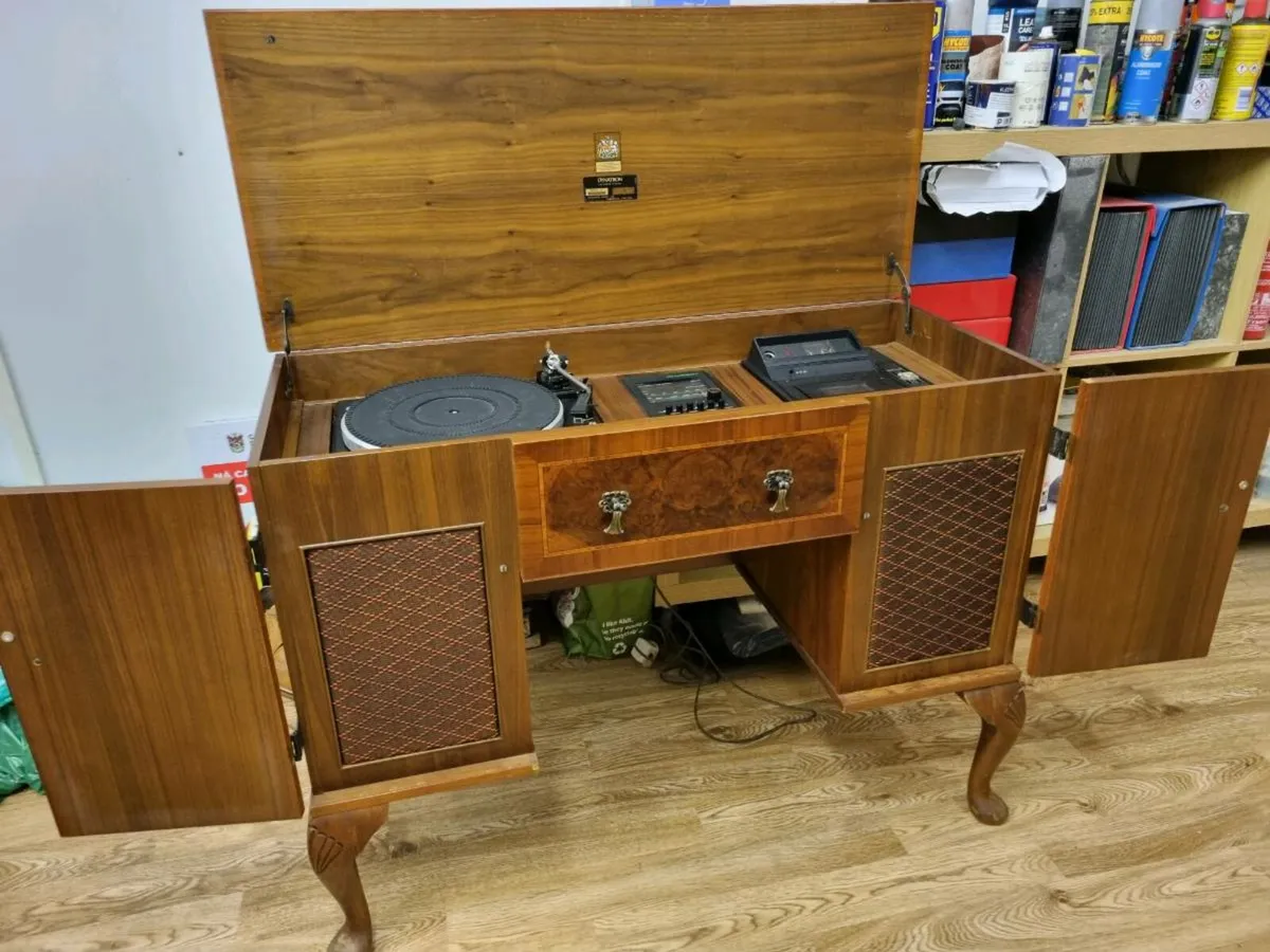 Vintage Dynatron Radiogram Desk - Image 2