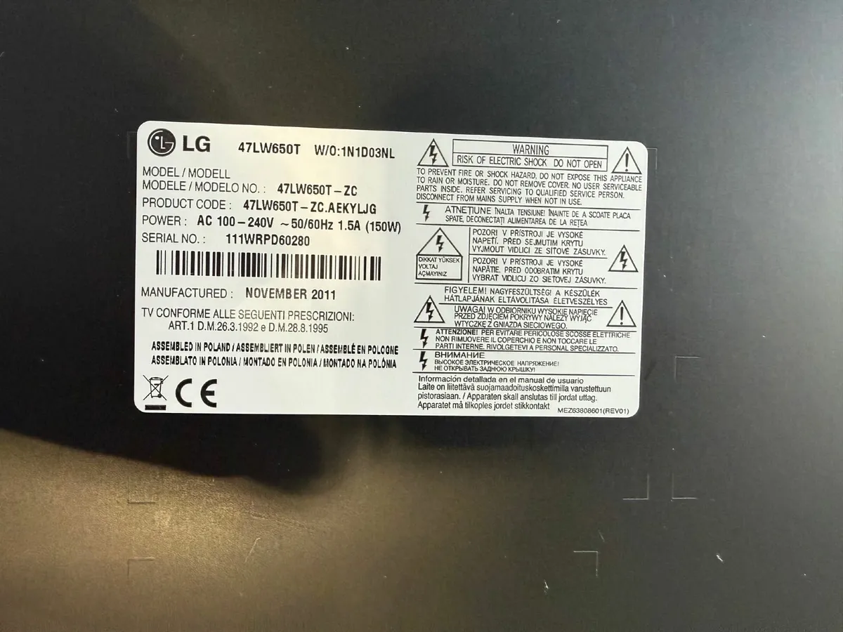 LG Full HD Passive 3D TV - Image 3