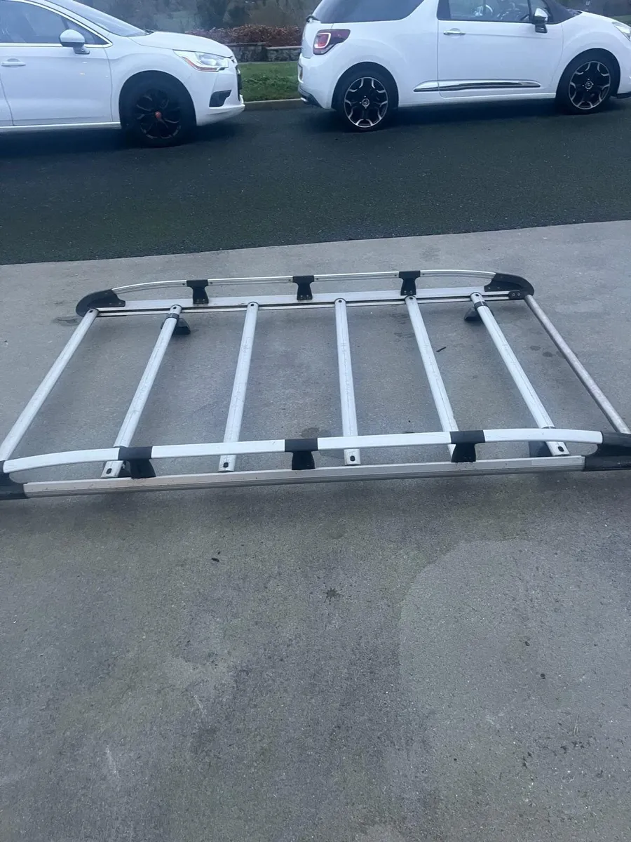 Rhino Roof Rack - Image 1