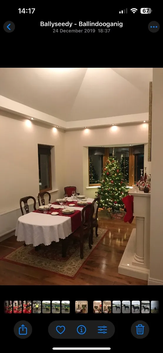 Solid Kitchen Table in a good condition & 4 chairs - Image 3