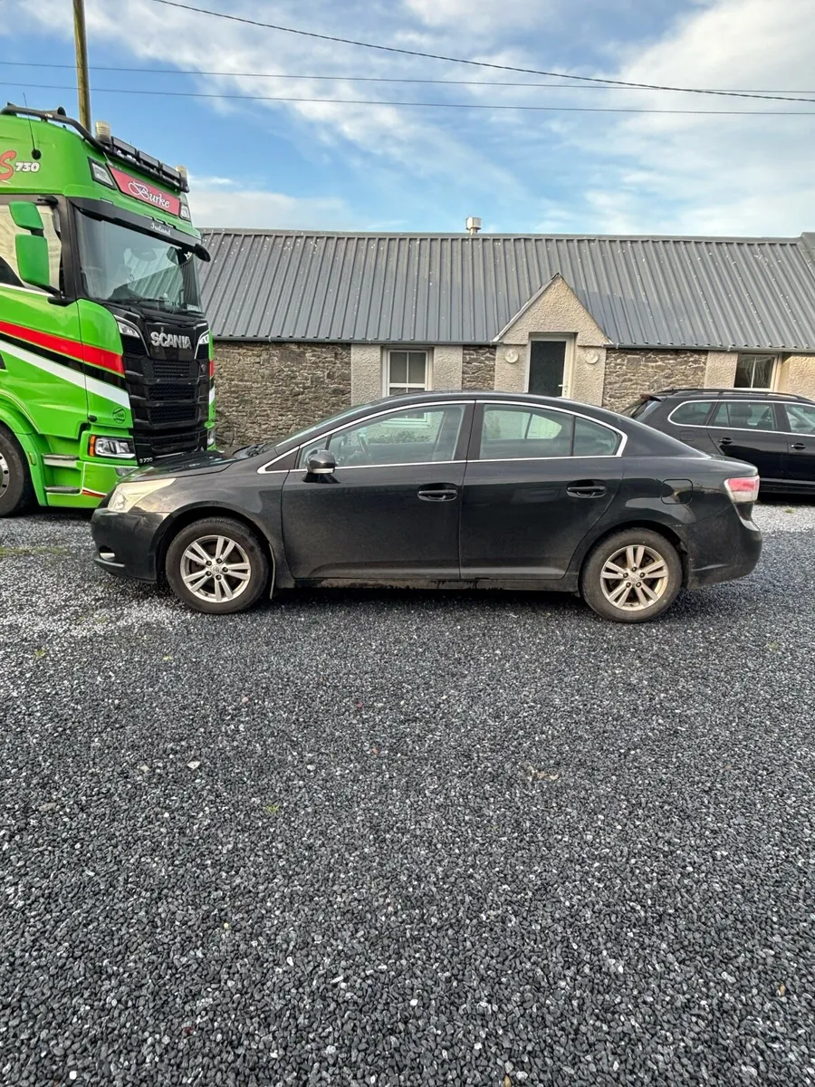 Toyota avensis - Image 4