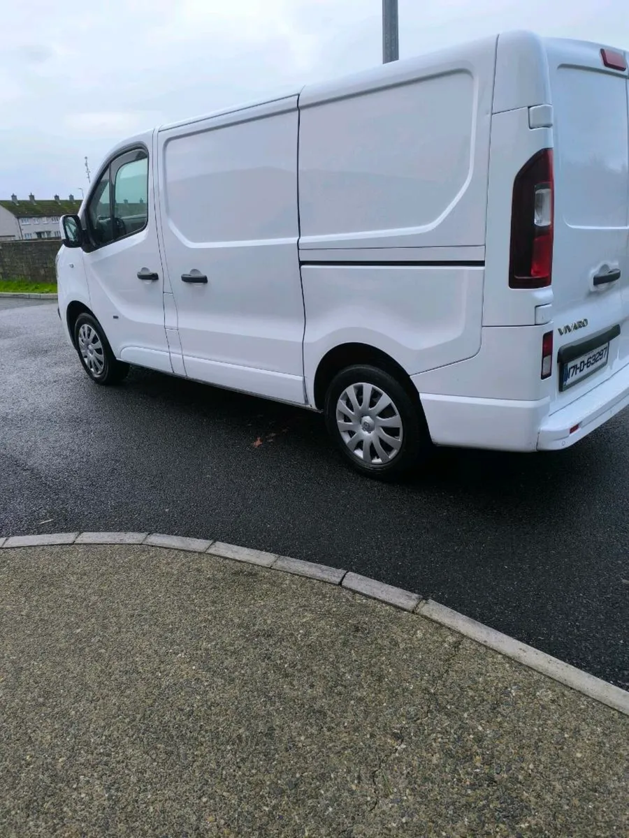 Vauxhall vivira van - Image 3
