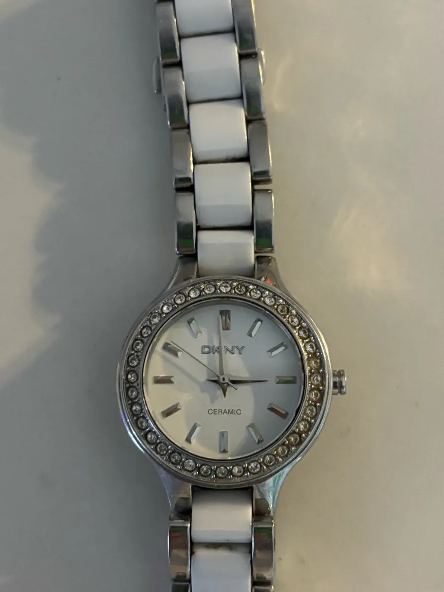 DKNY ladies watch - Image 2