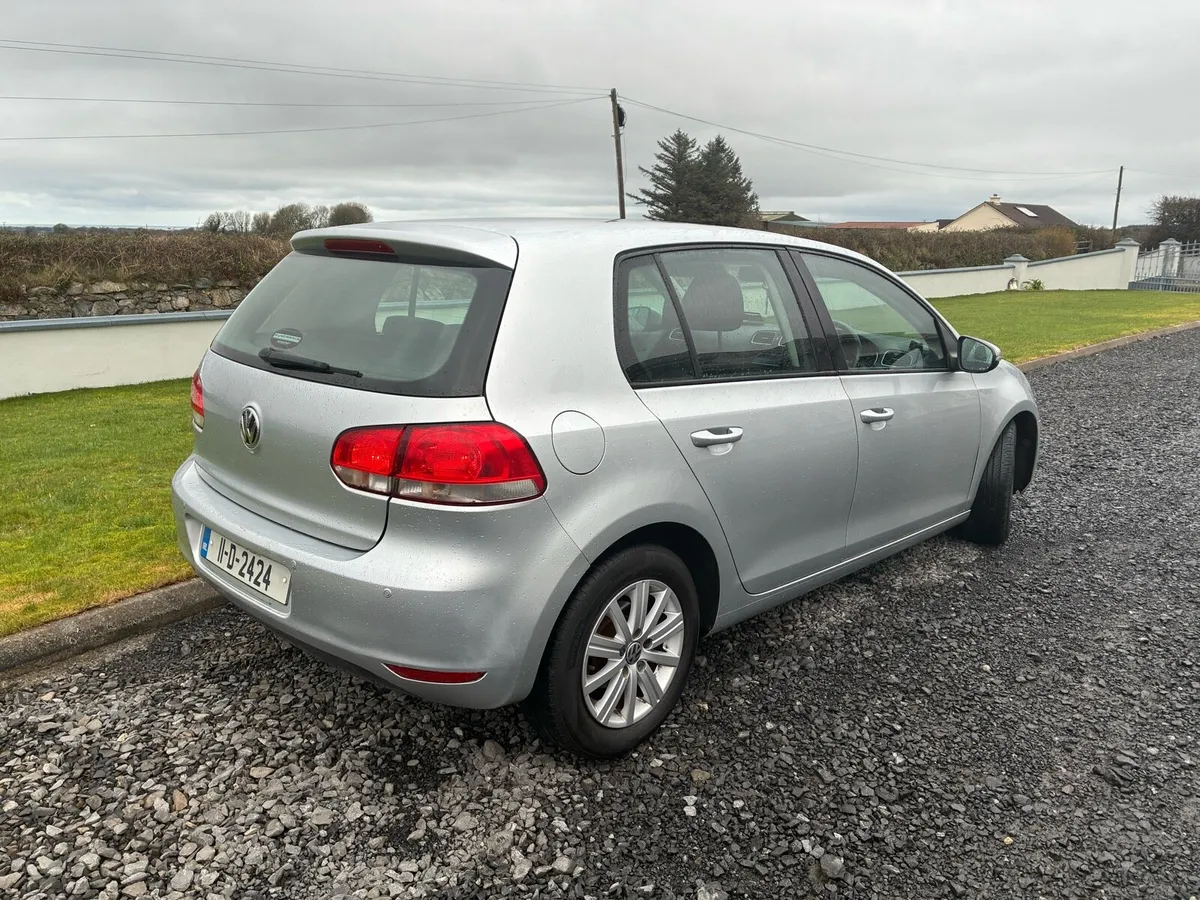 2011 Vw Golf 1.6 Tdi Automatic - Image 3