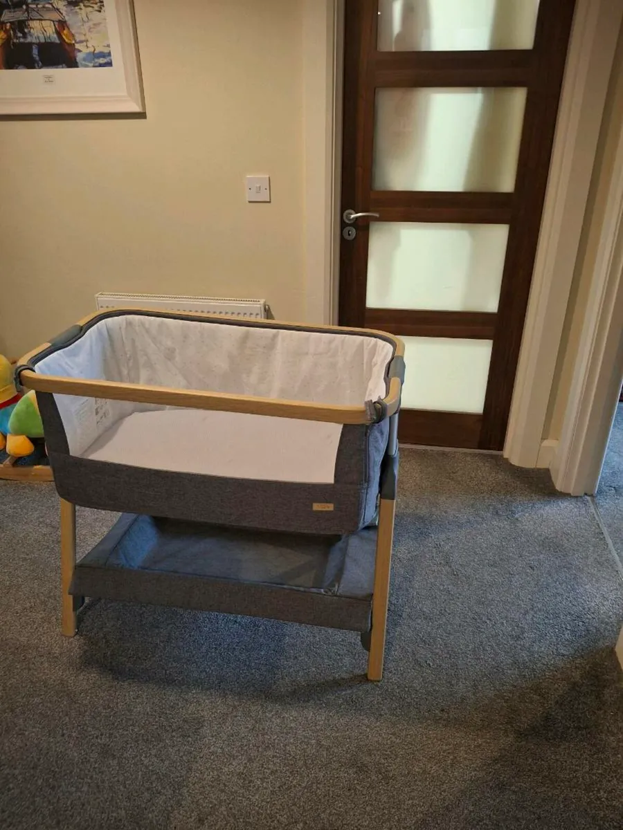 Co sleeper - Image 2