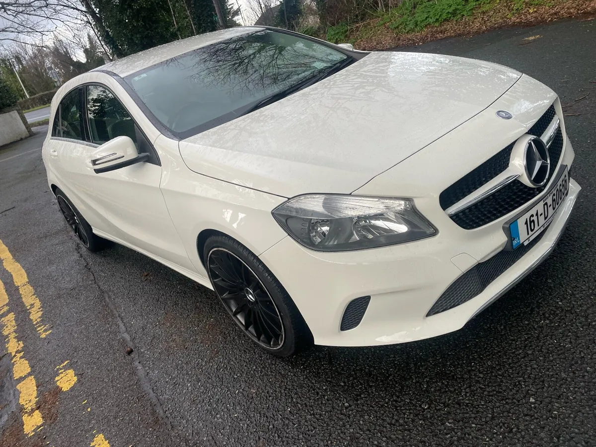 A180d White Mercedes - Image 2