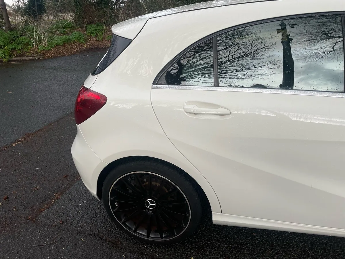 A180d White Mercedes - Image 4