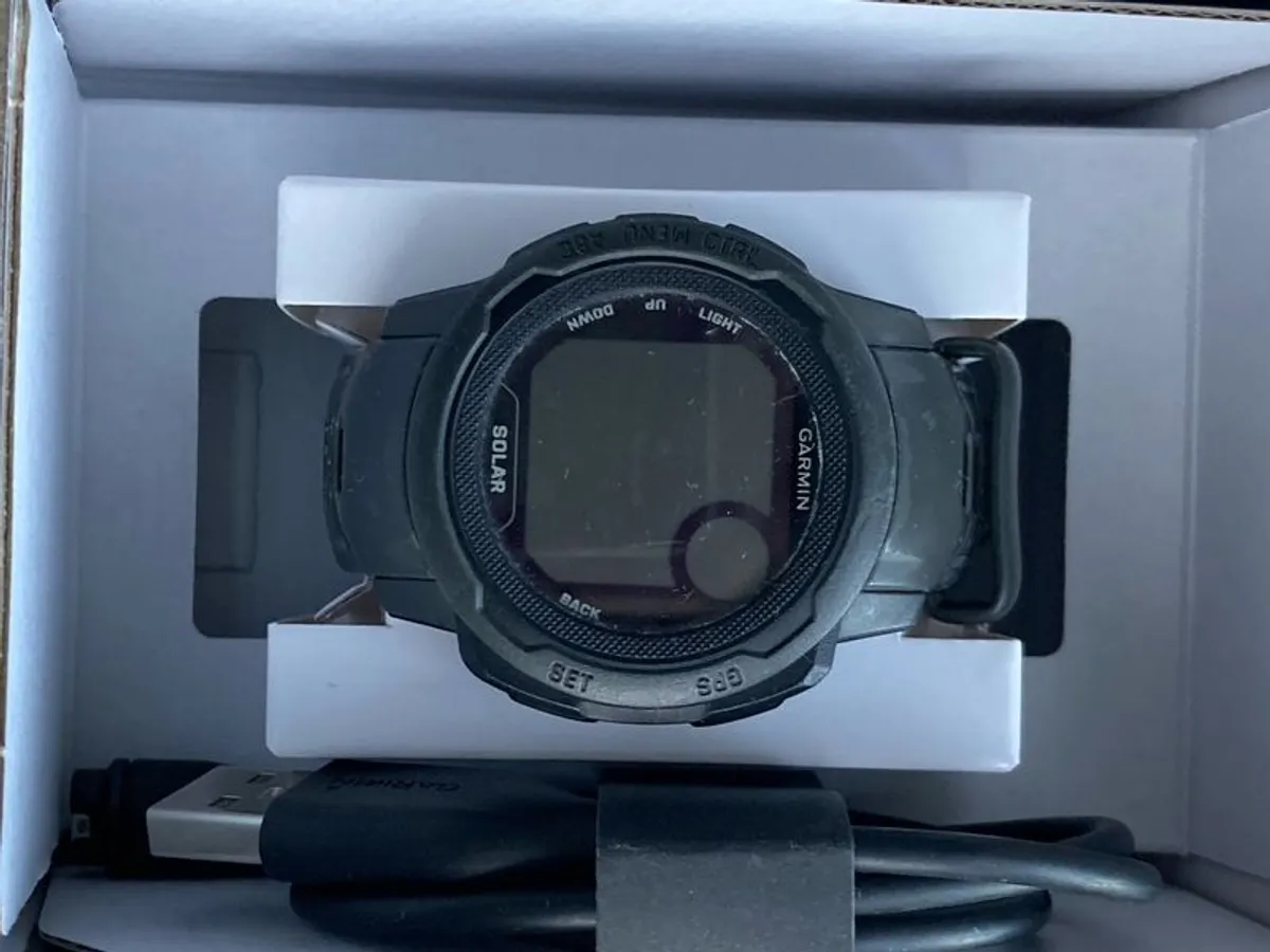 Garmin Instinct 2S solar 40mm - Image 1