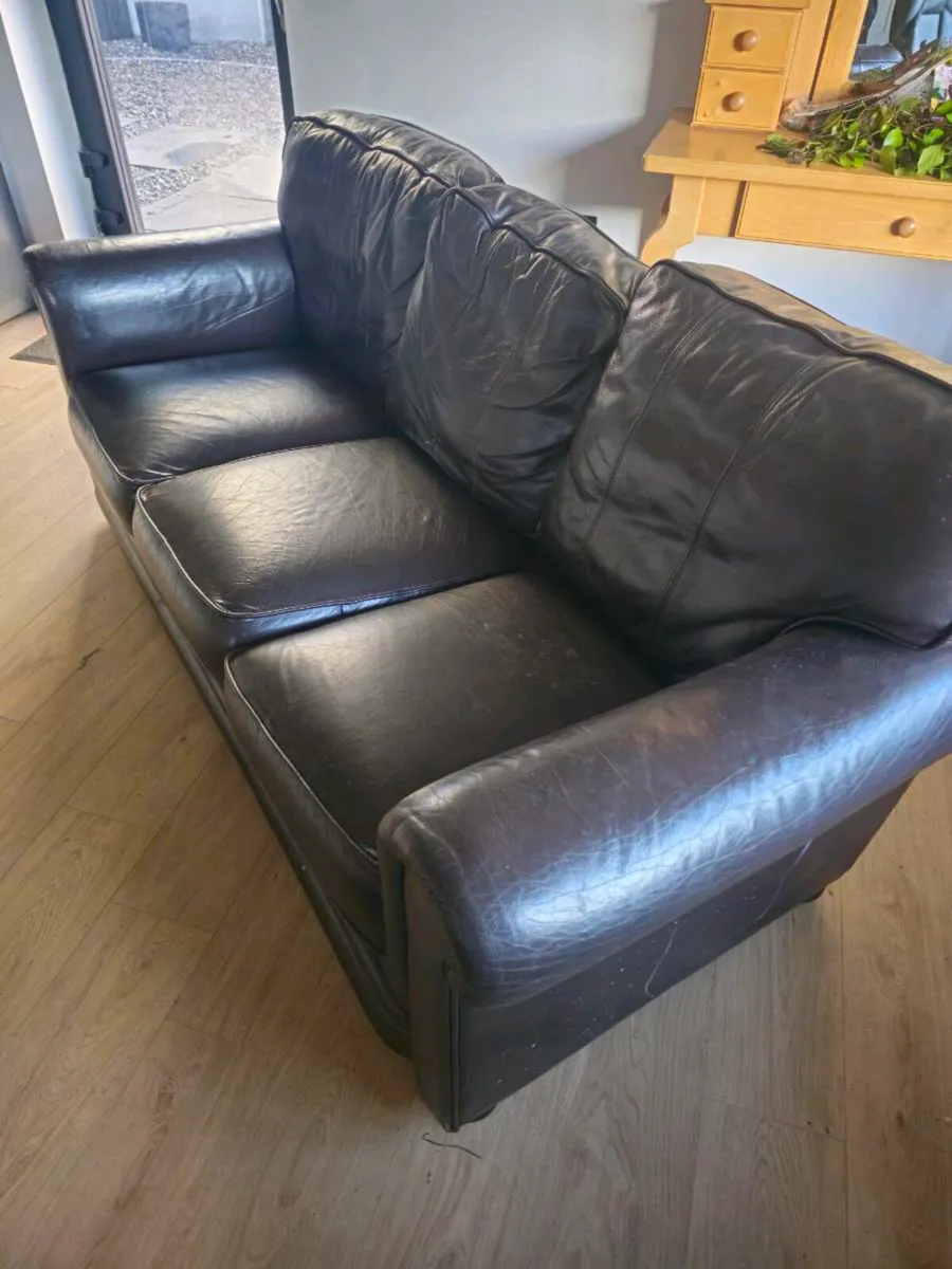 Black leather couch - Image 3