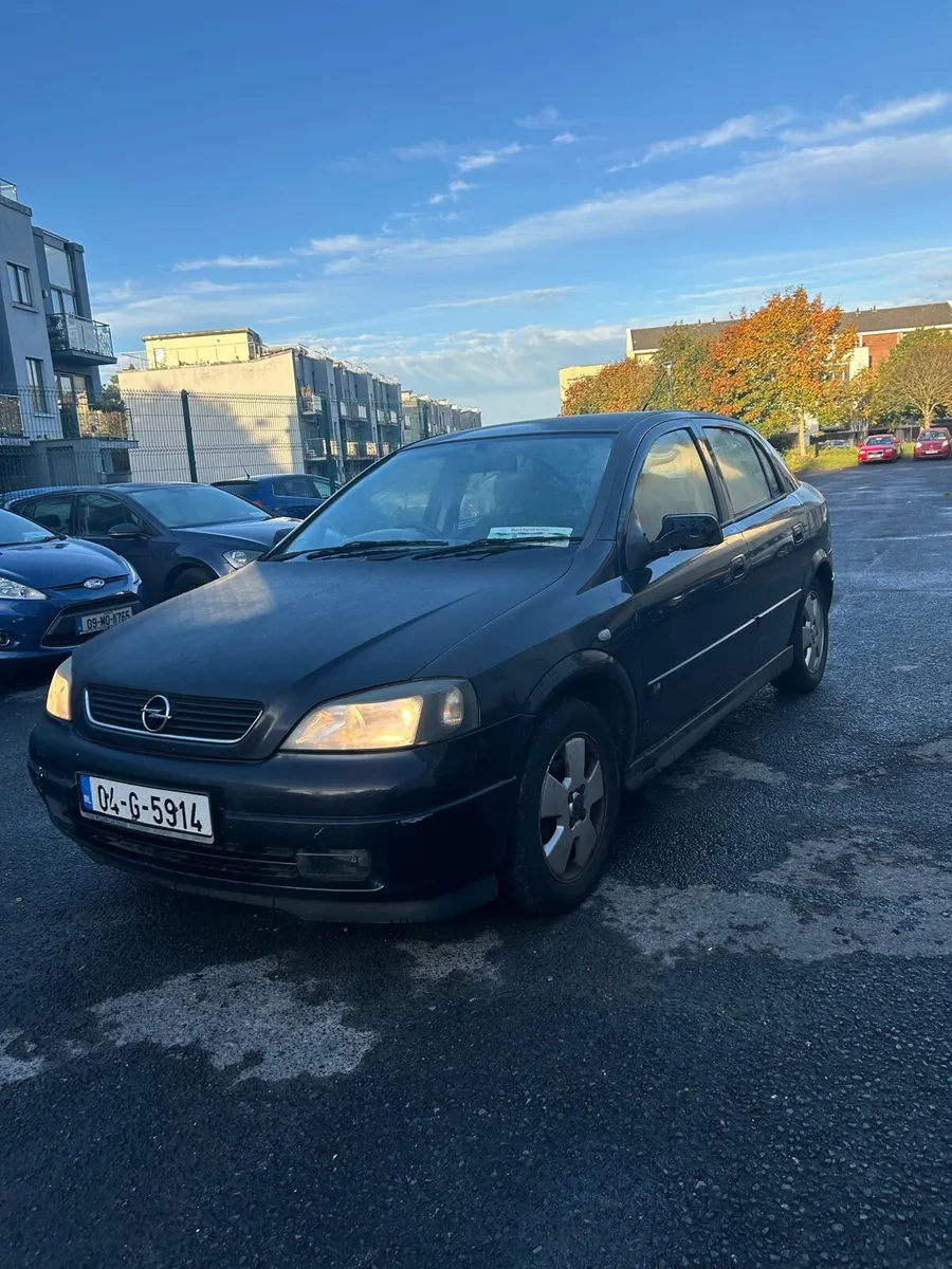 Opel Astra 1.4 automatic - Image 1