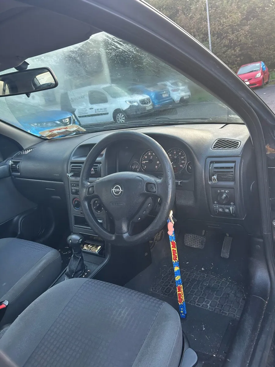 Opel Astra 1.4 automatic - Image 3
