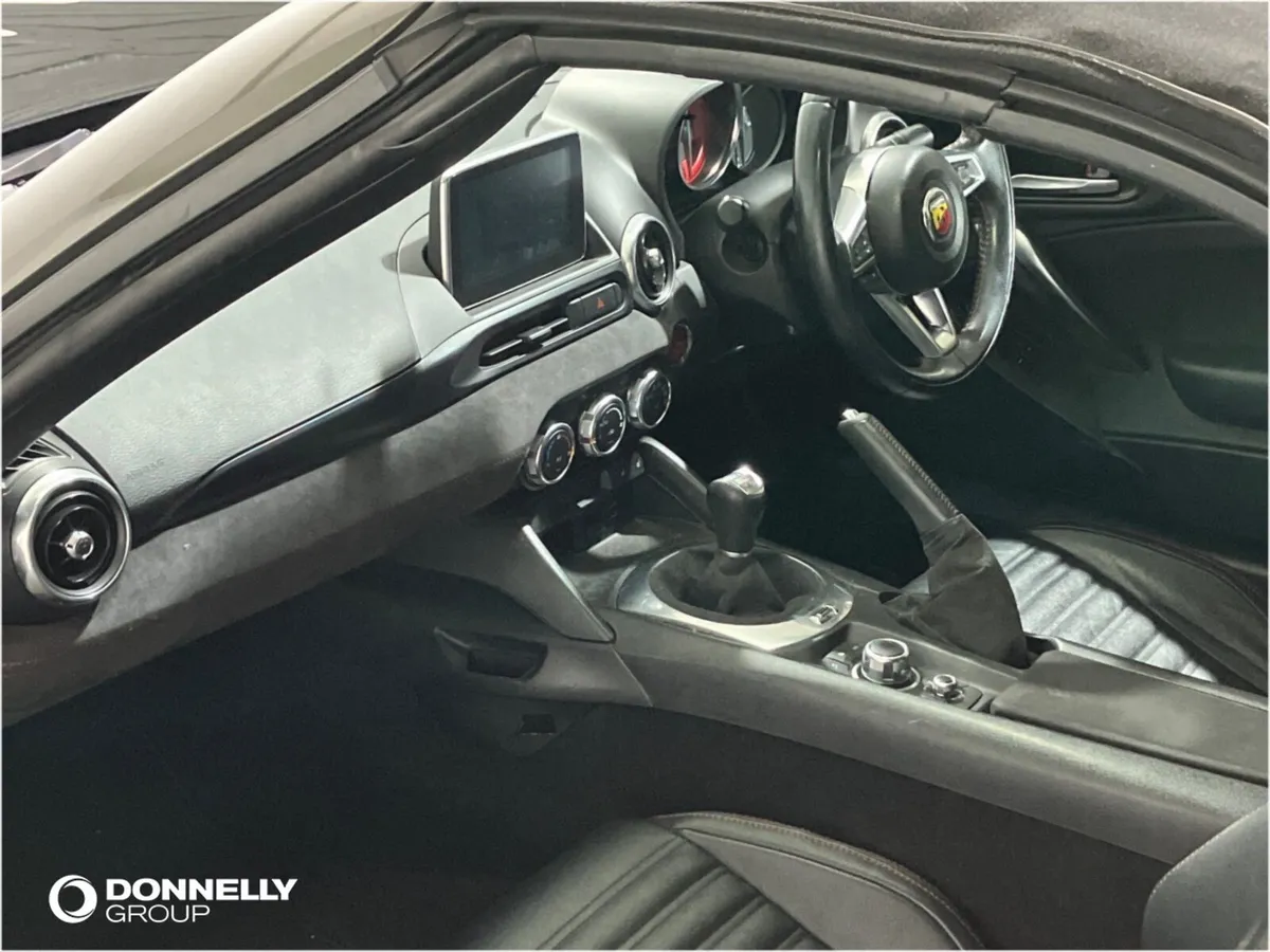 Abarth 124 Spider Roadster - Image 4