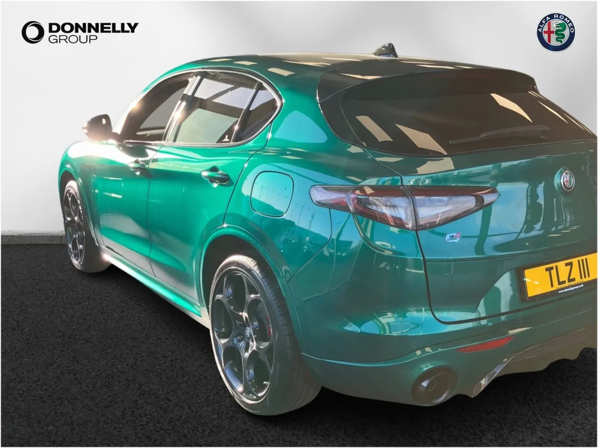 Alfa Romeo Stelvio Stelvio Diesel Estate Tributo I - Image 2