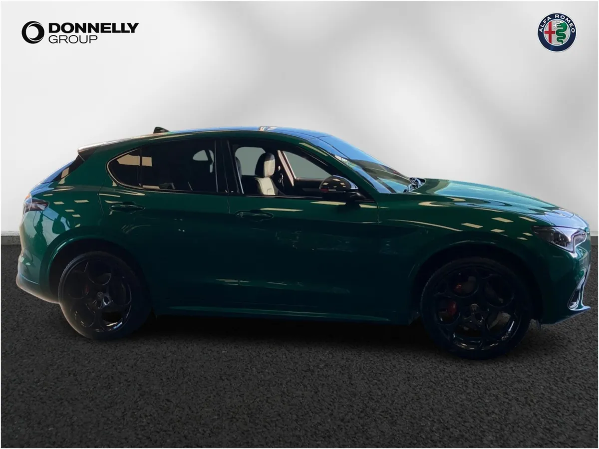 Alfa Romeo Stelvio Stelvio Diesel Estate Tributo I - Image 3