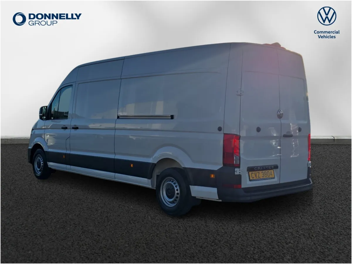 Volkswagen Crafter CR35 LWB Diesel - Image 3