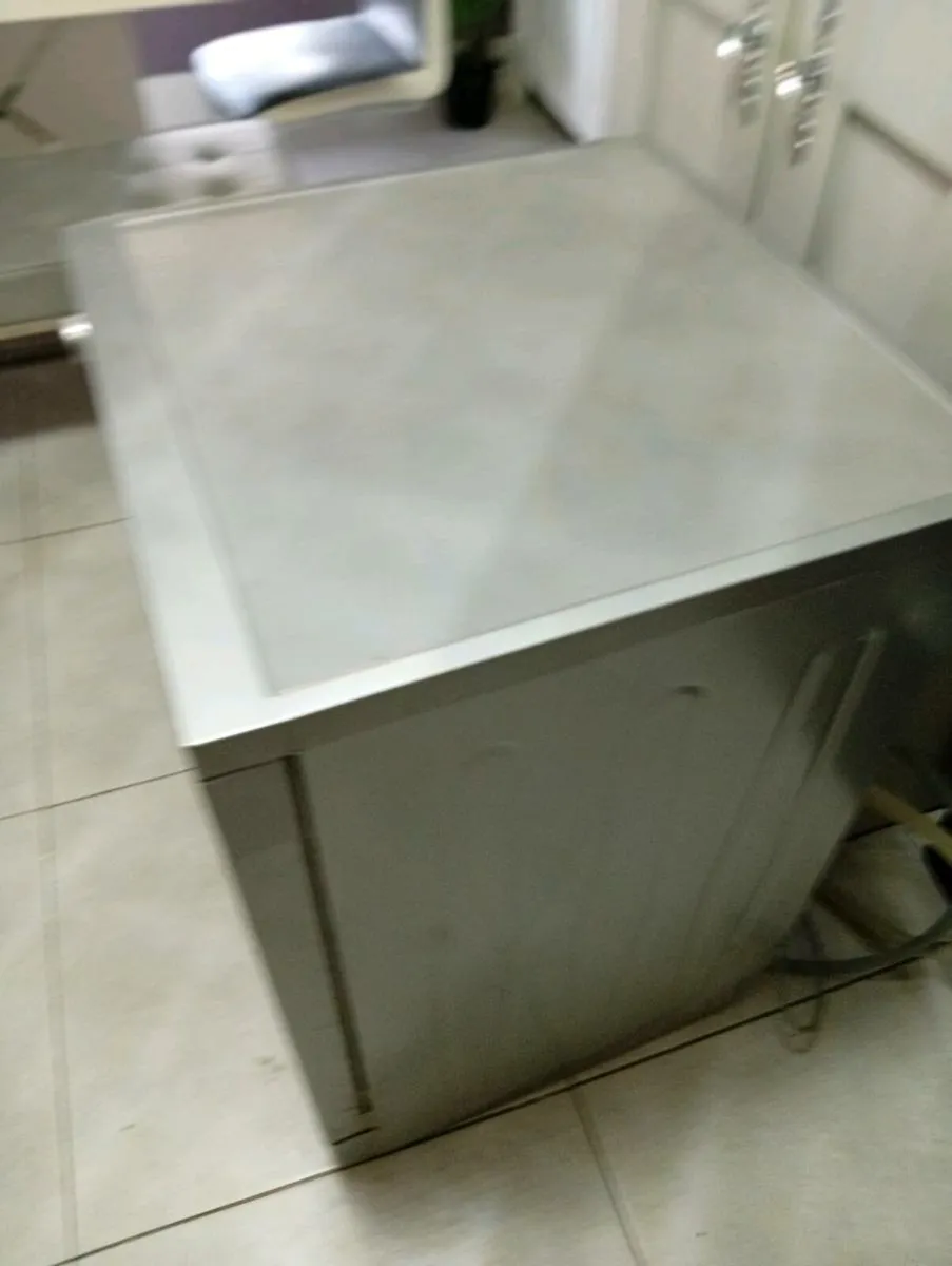 Dishwasher - Image 3