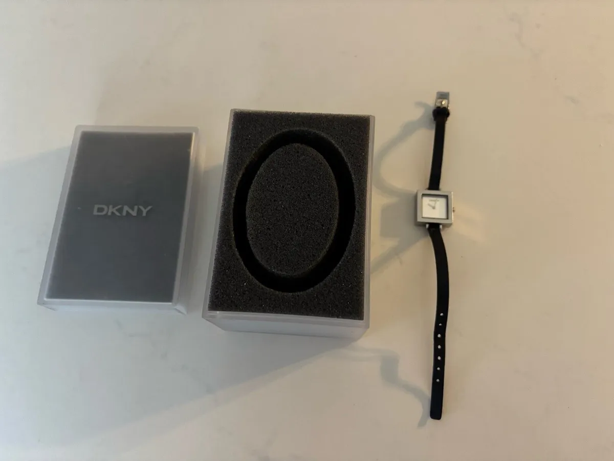 DKNY ladies watch - Image 4