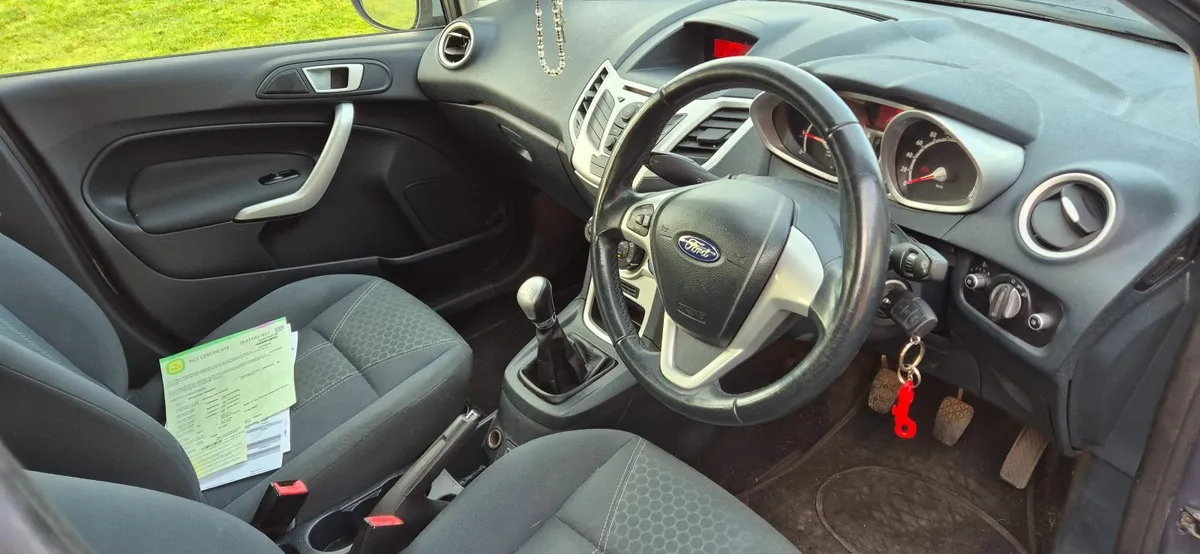 Ford Fiesta Titanium 2012 1.25 4-Door - Image 3