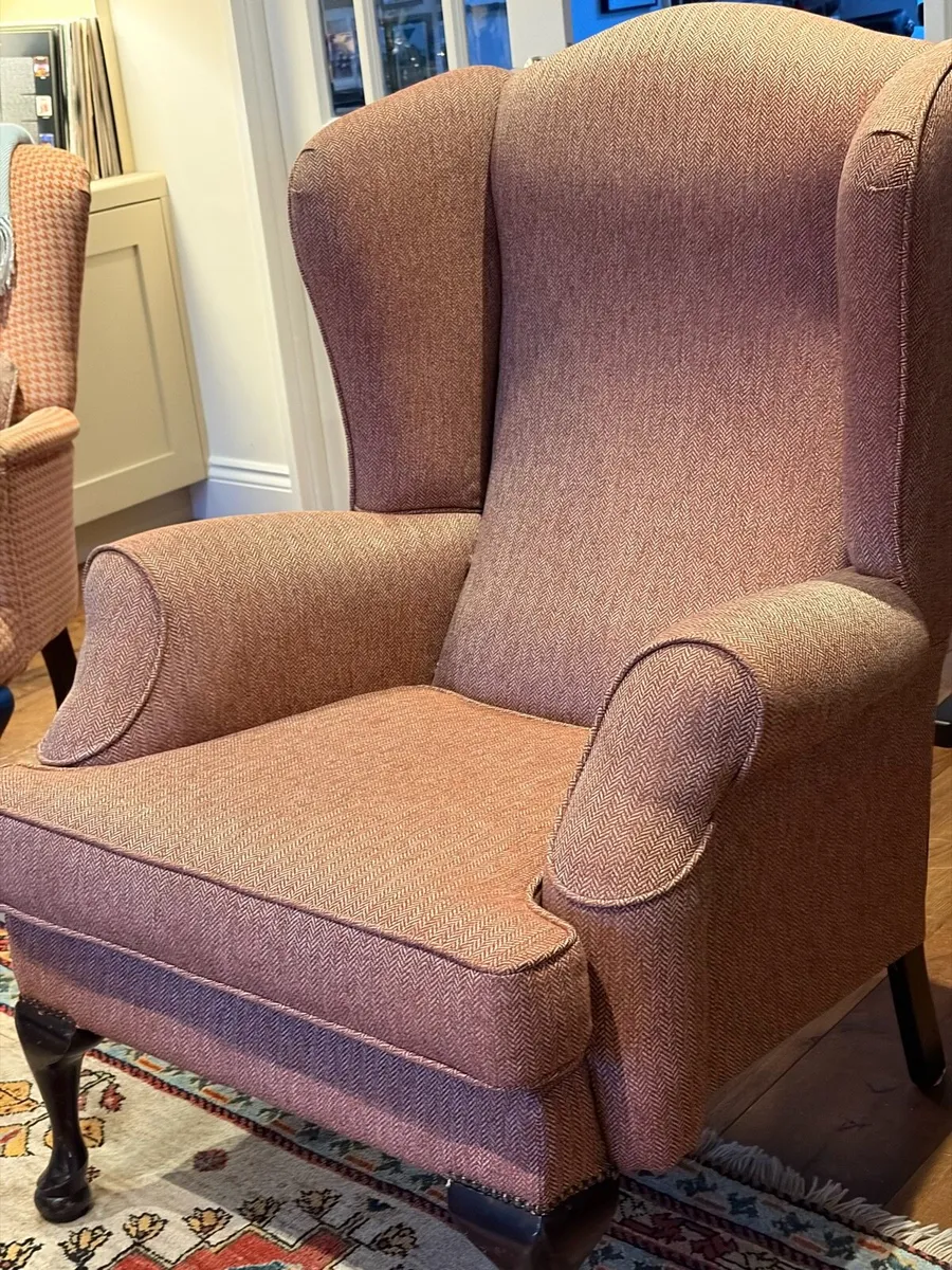 Queen Ann Chair - Image 1