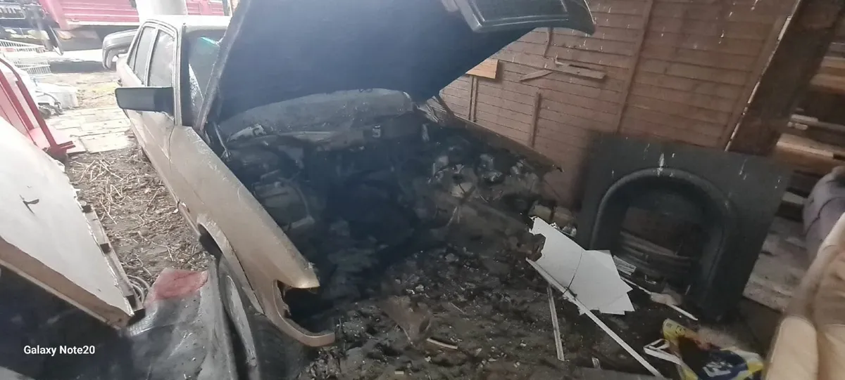 Mercedes-Benz Other 1988 - Image 3