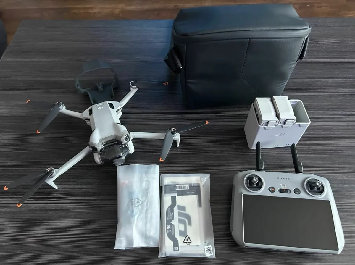 DJI Mini 4 Pro (Fly More Combo & ND Filters) - Image 1