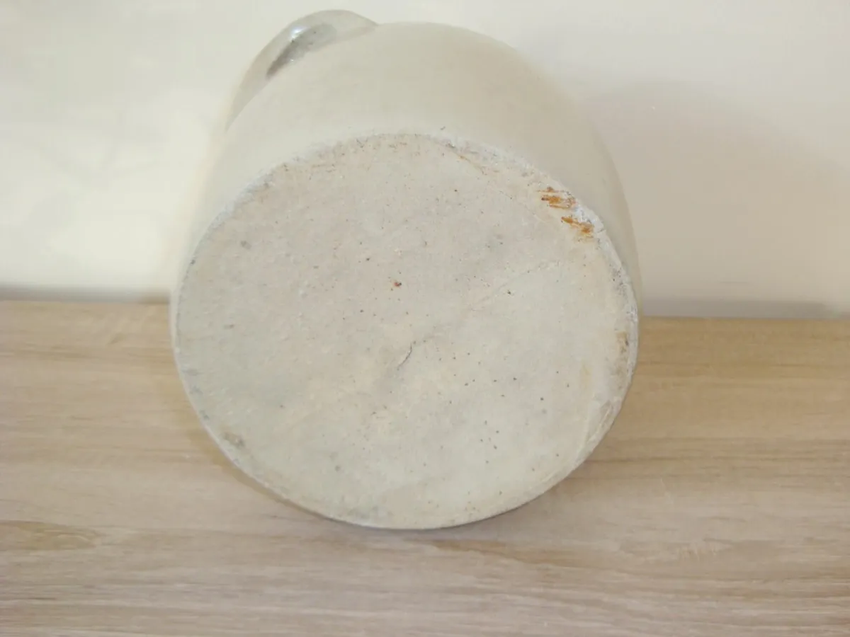 Large French confit pot vase - Image 3