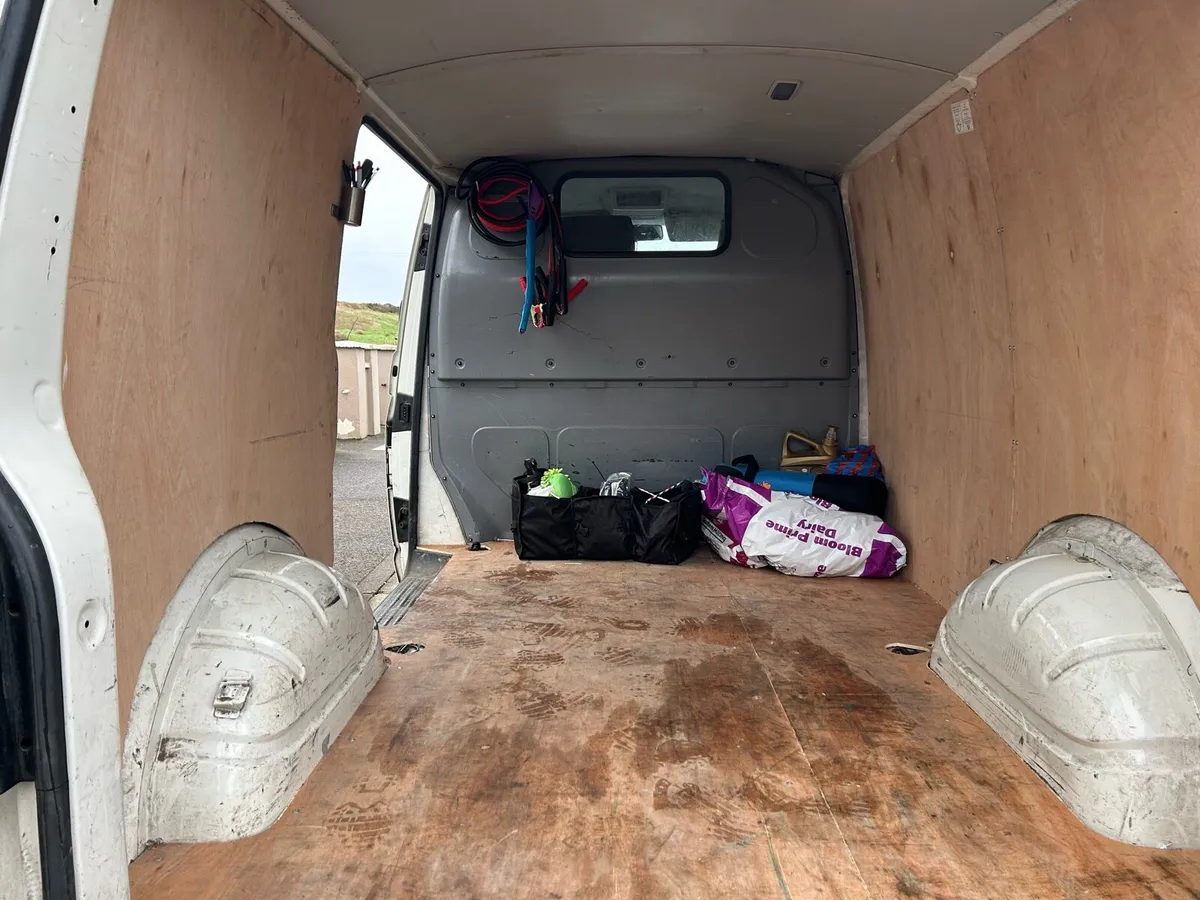 T5 Transporter - Image 3