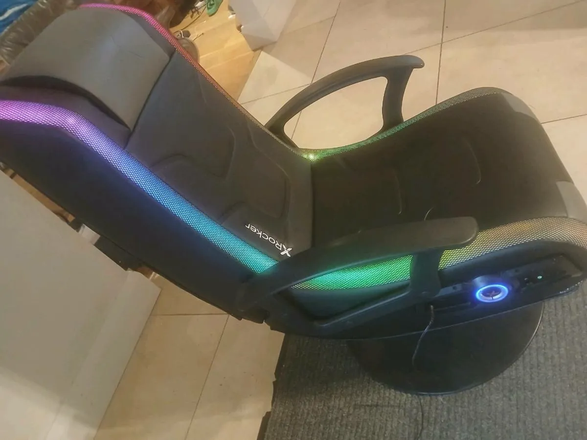 Gaming chair - Image 4