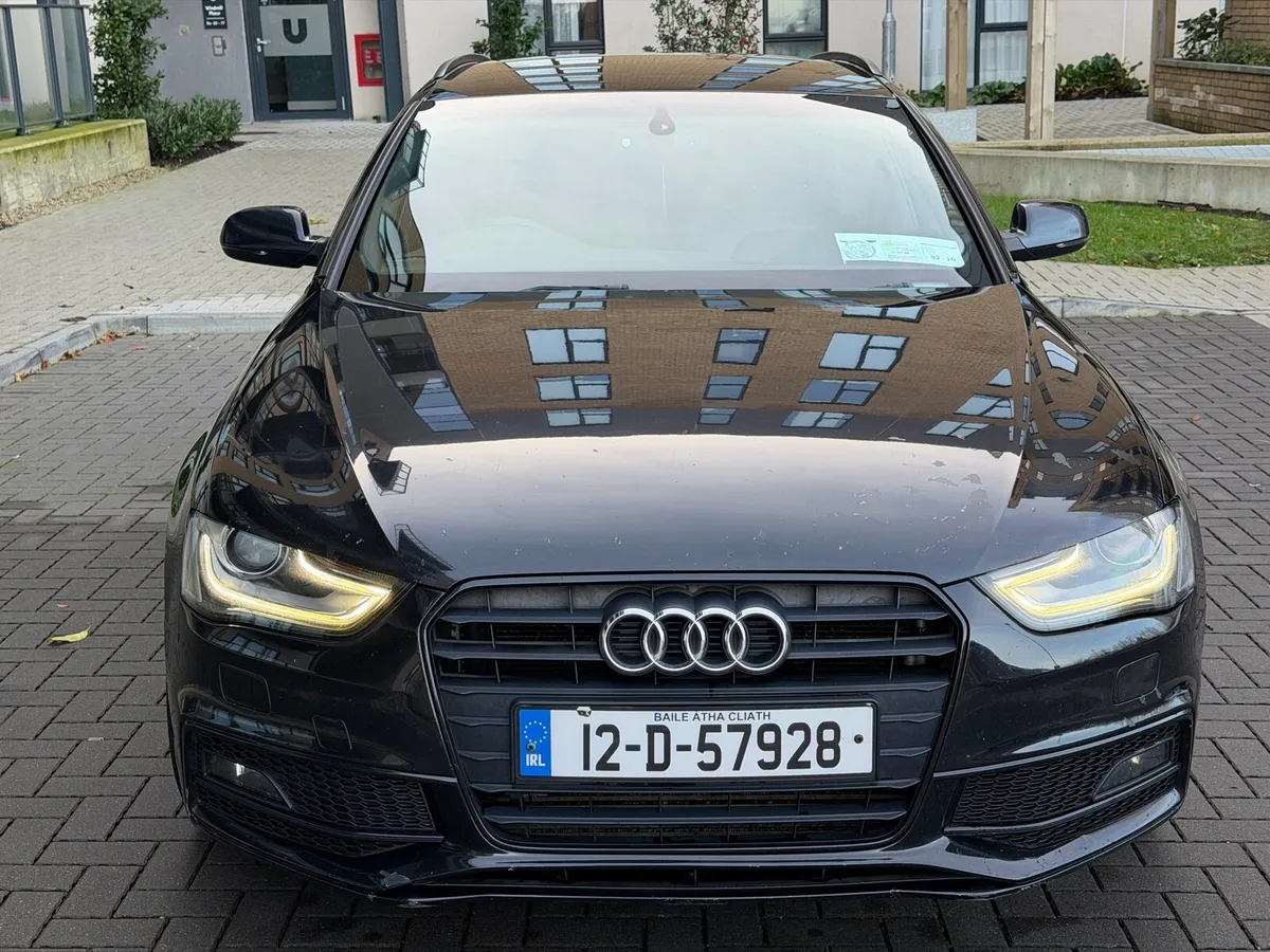 AUDI A4 BLACK EDITION S-LINE  2012 AVANT !! - Image 3