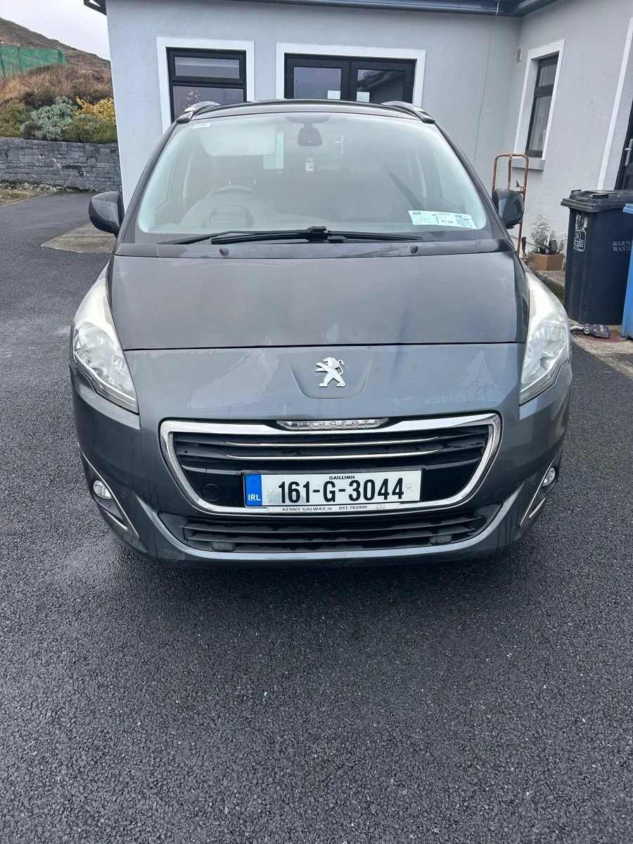 Peugeot 5008 2016 - Image 1