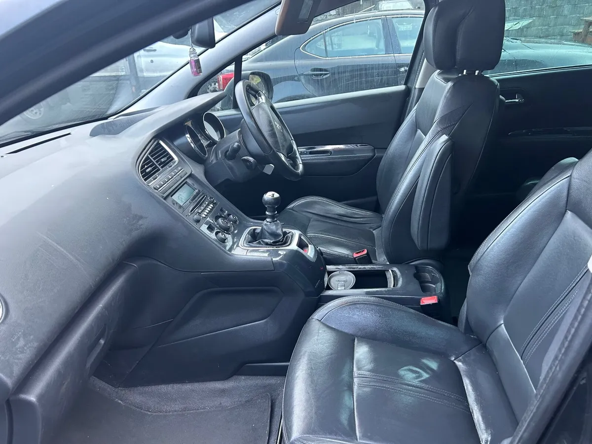 Peugeot 5008 2016 - Image 3