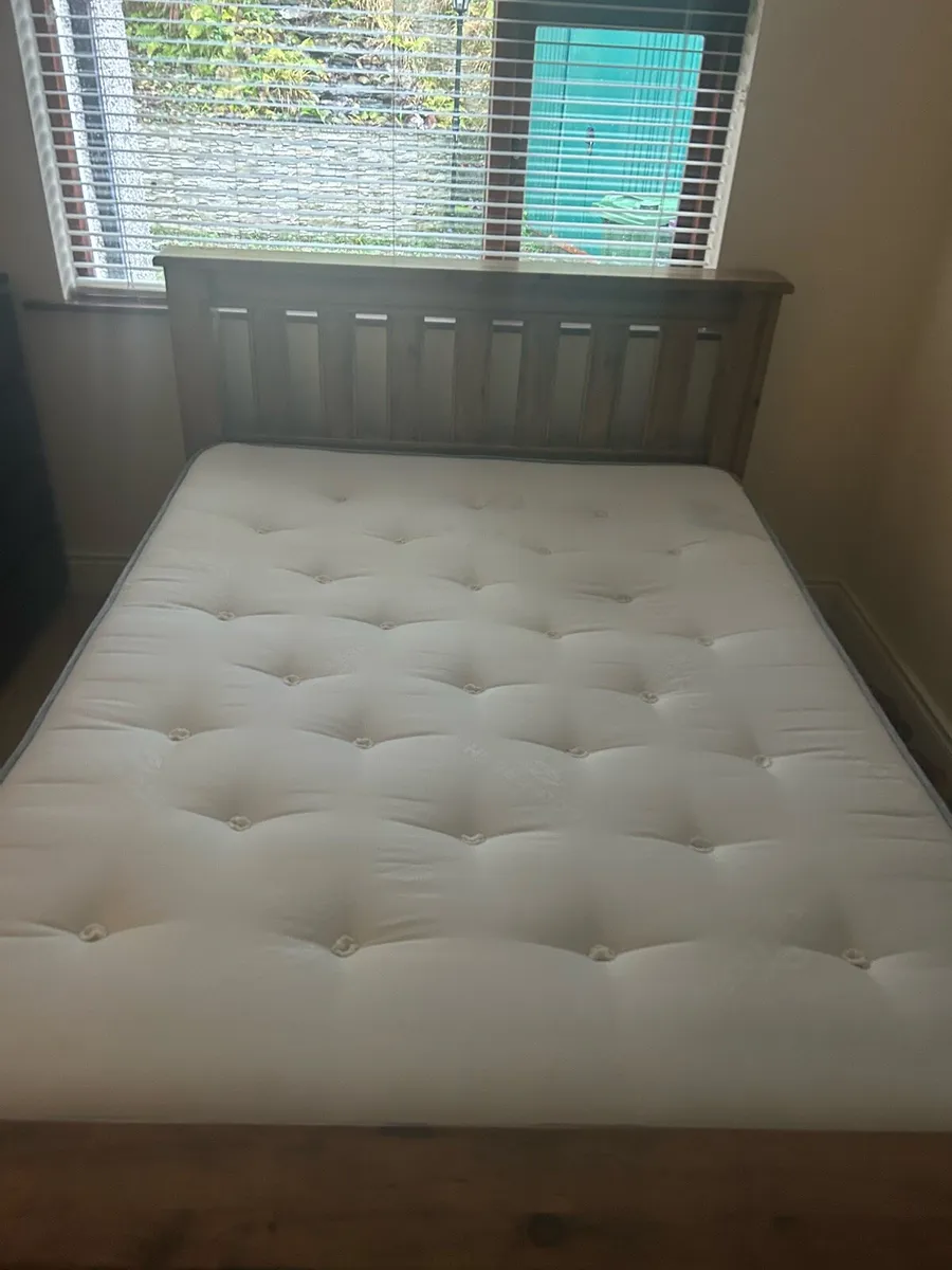 King size bed with mattress - Image 1