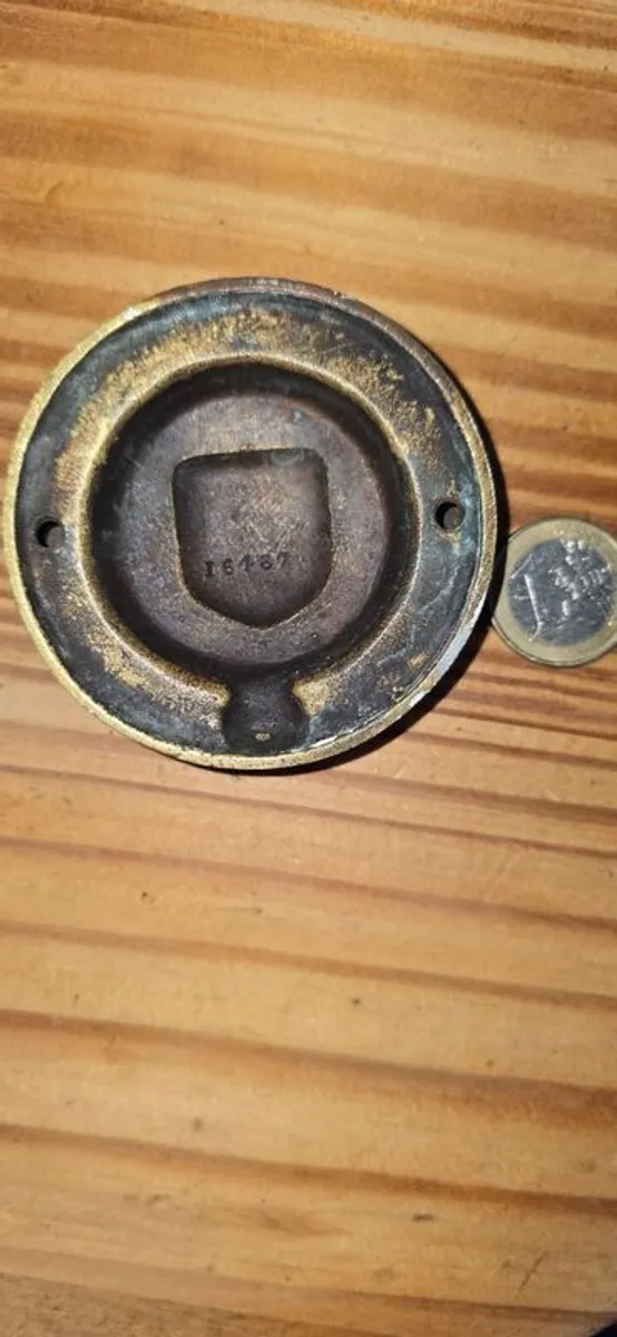 Rare C.1884 Victorian Era Trinity College Dublin Bronze Doorknocker - Image 3