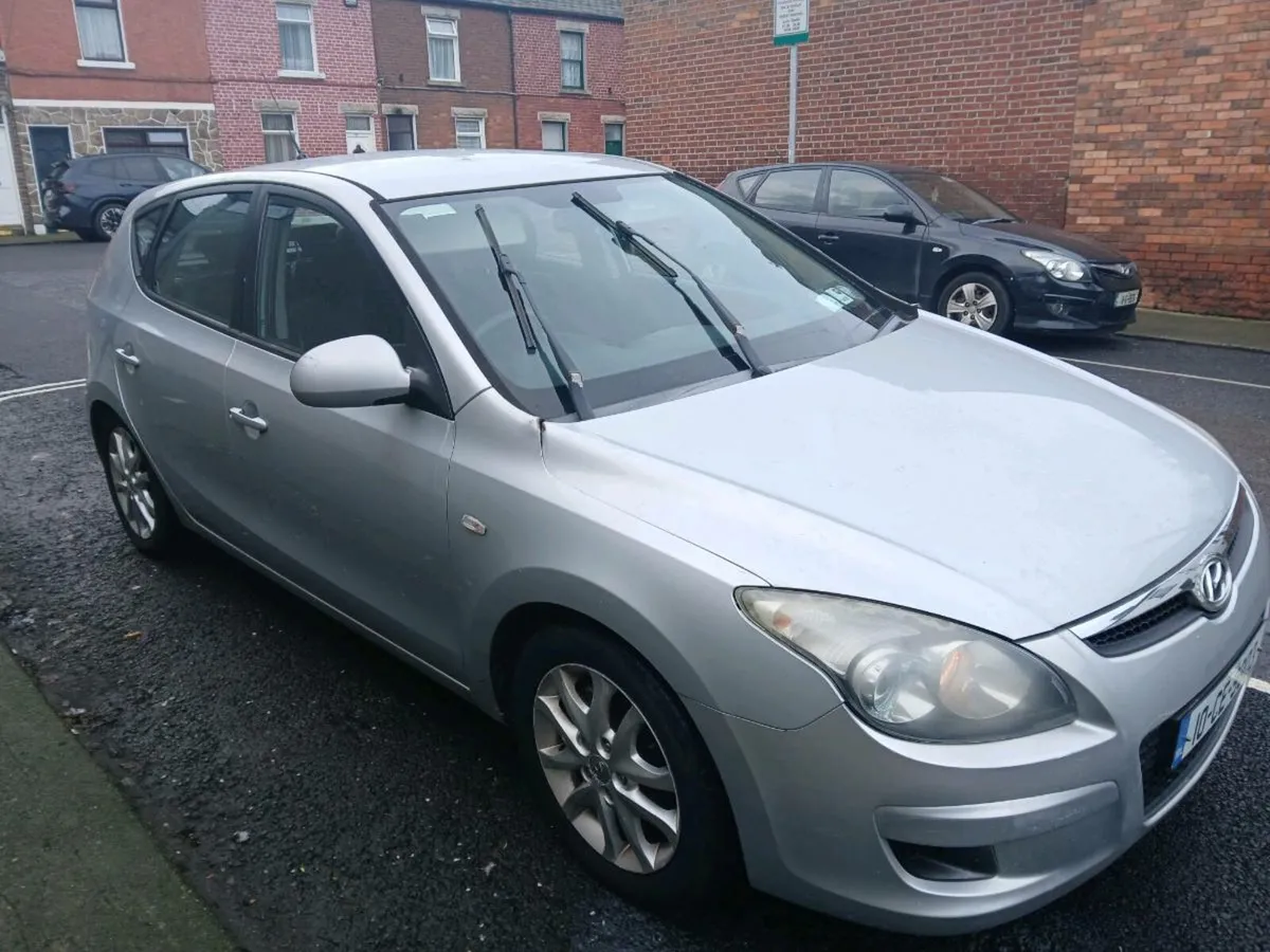 2010 HYUNDAI I30 1.6 DIESEL - Image 2