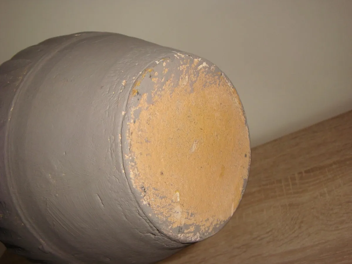 Terracotta vase - Image 3