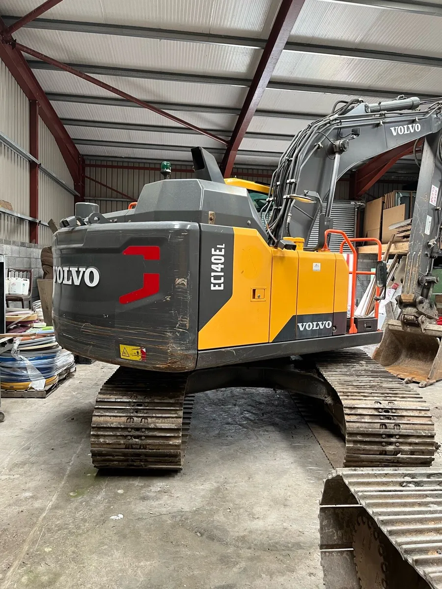 Volvo 140 Digger 2019 - Image 3
