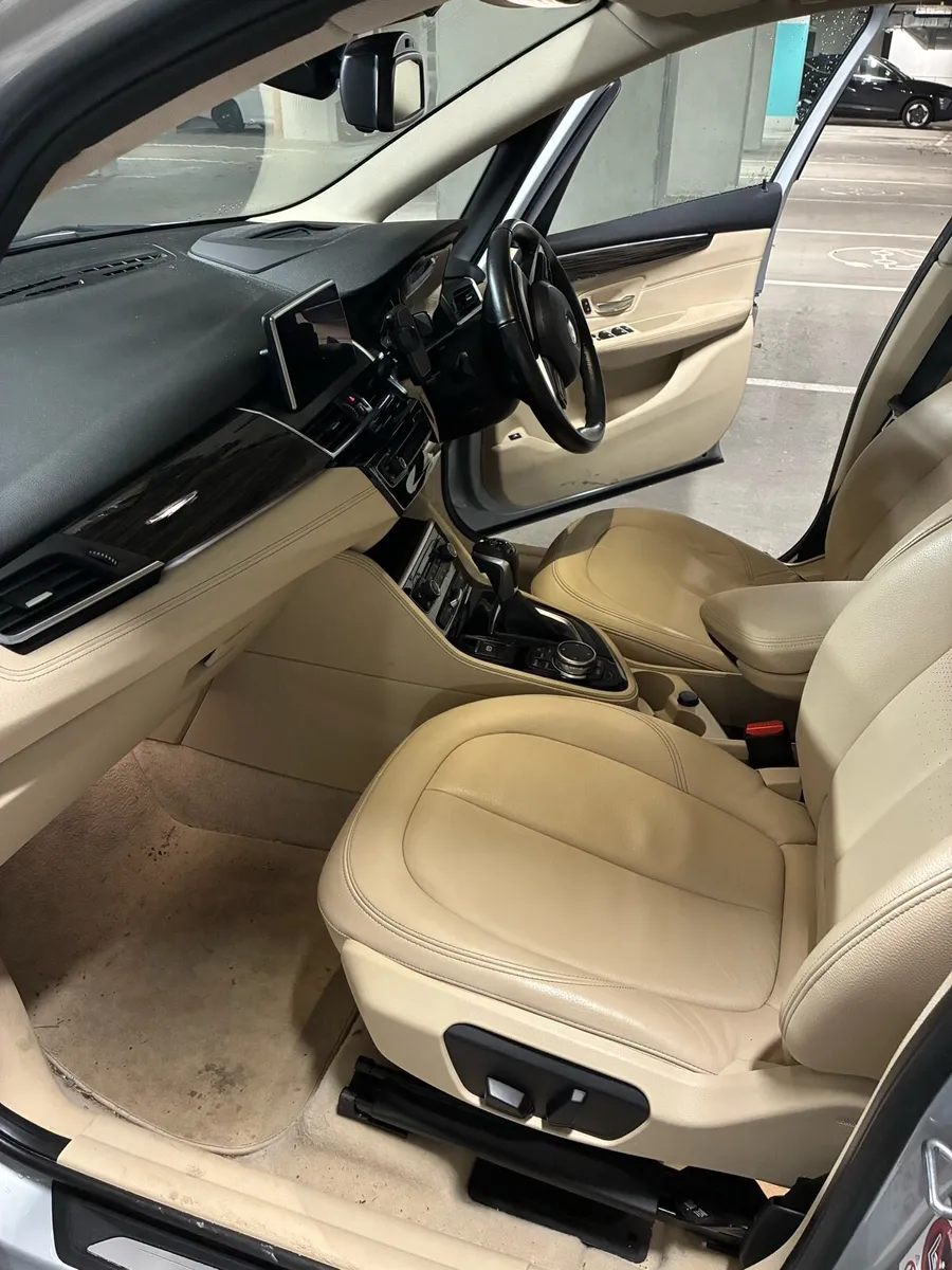 2016 BMW 225XE Automatic - Image 3