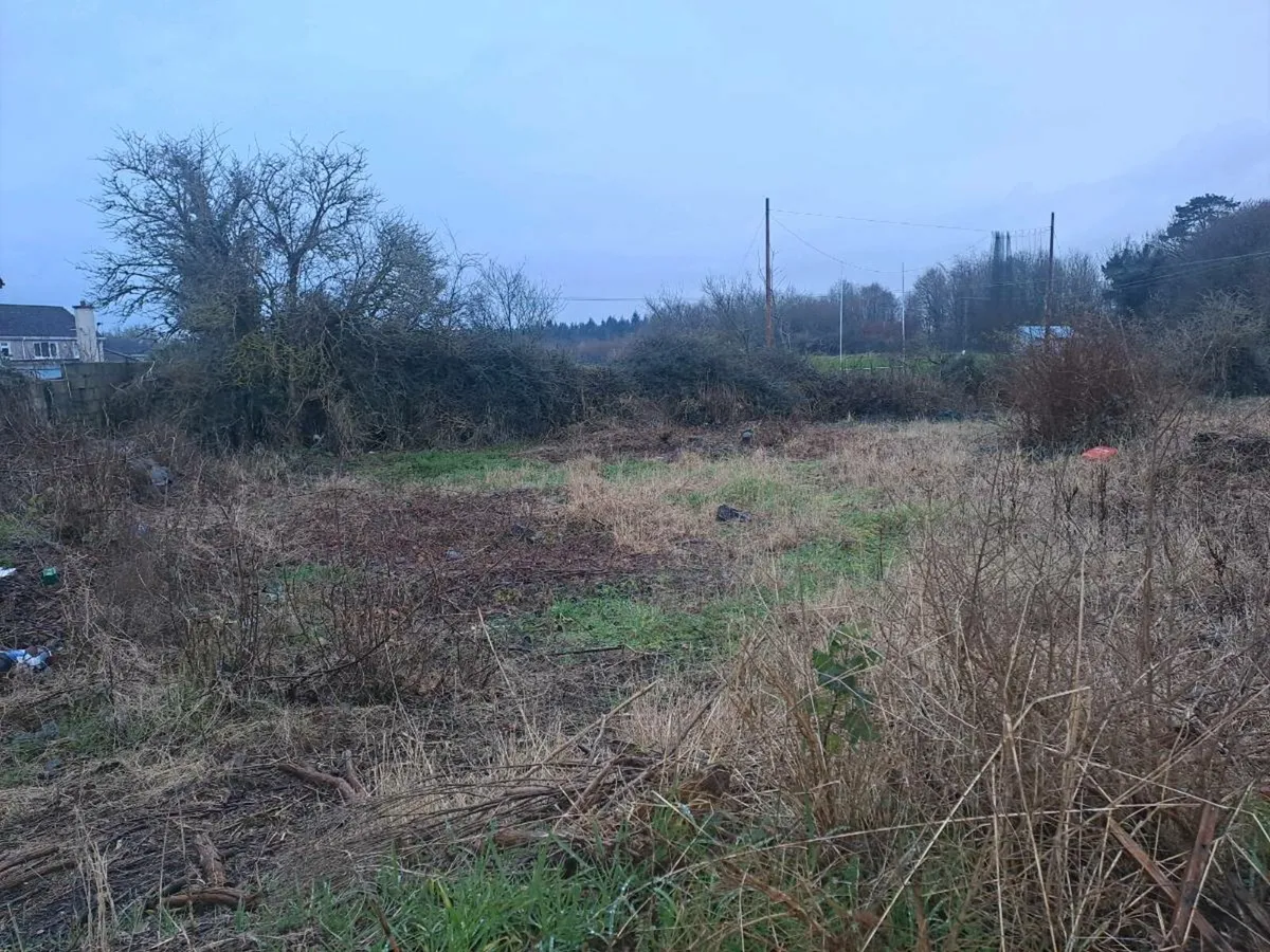 0.8 acres site for Sale - Image 4