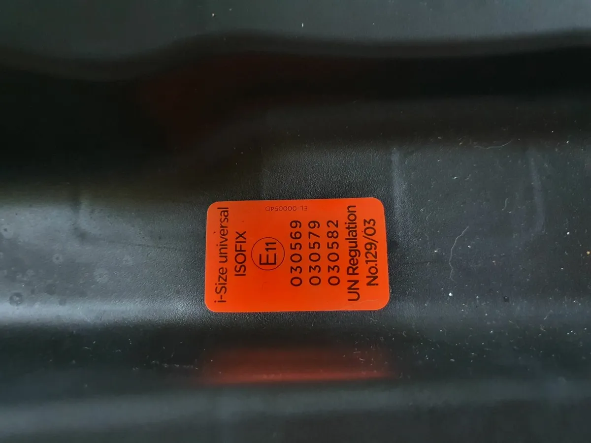 ISO FIX base - Universal - Image 3