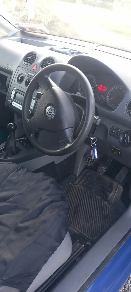Volkswagen Caddy Maxi 2009 - Image 4