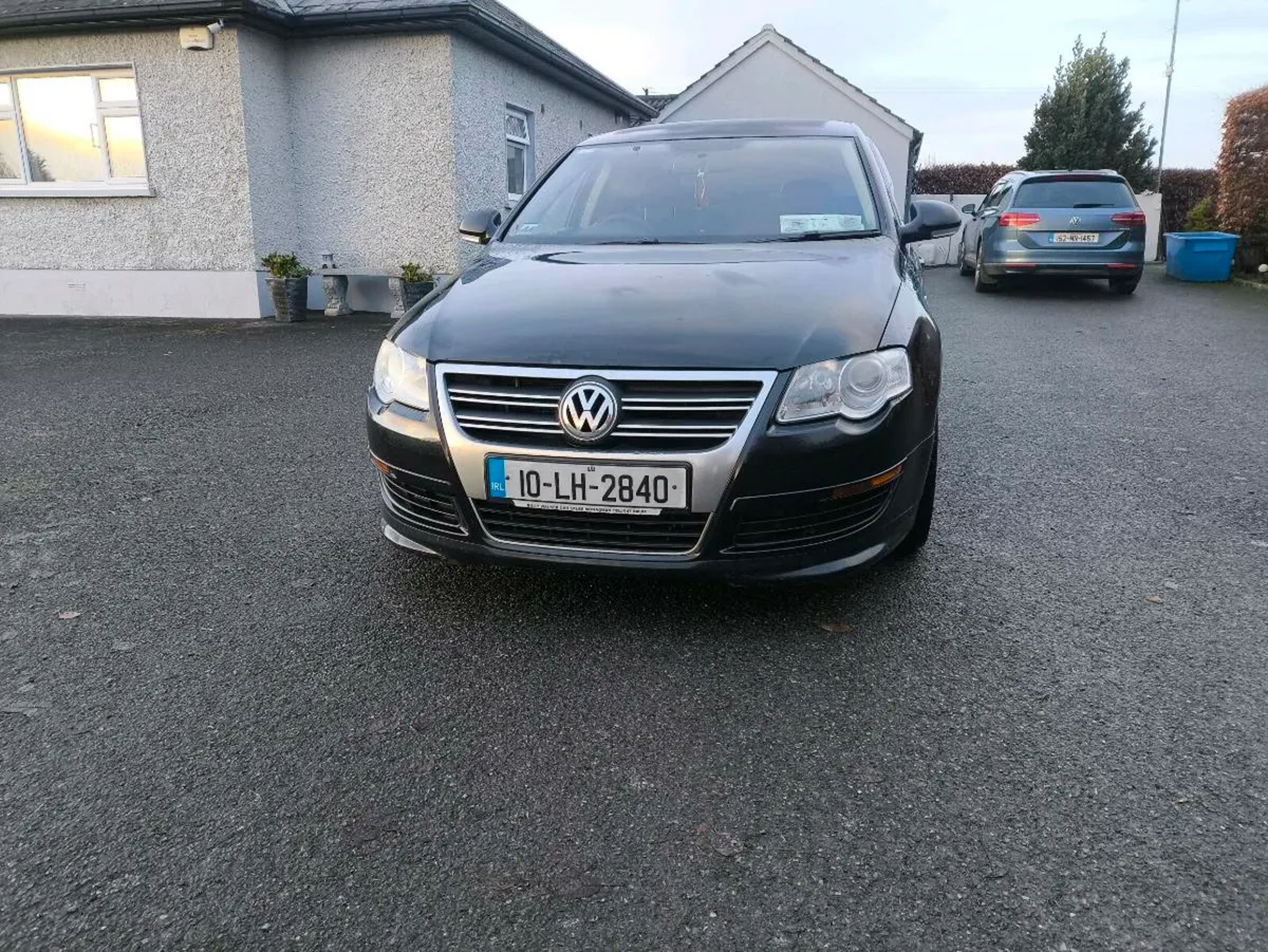 VW Passat R line (ON HOLD) - Image 2
