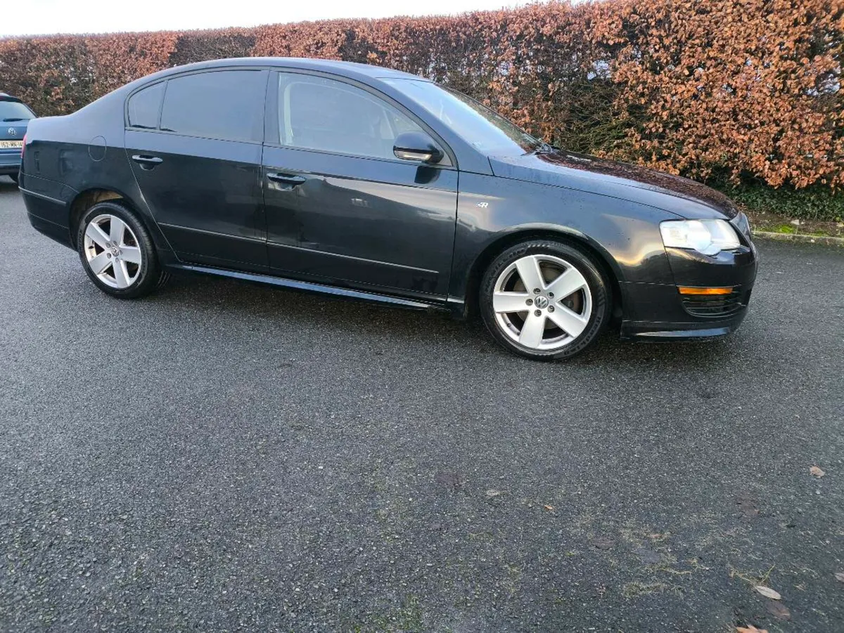 VW Passat R line (ON HOLD) - Image 4